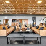 Robukta L Jacuzzi L Sauna L Table Tennis Тромсё