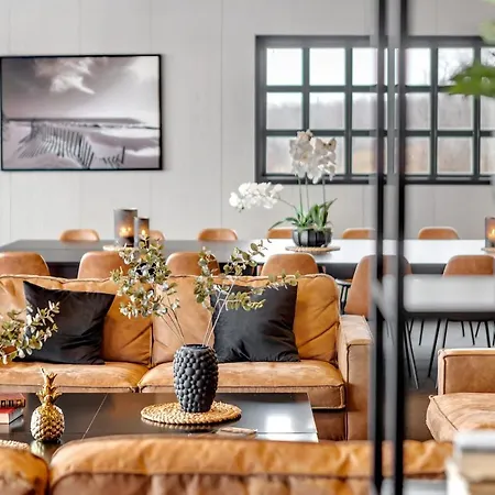 Robukta L Jacuzzi L Sauna L Table Tennis Villa