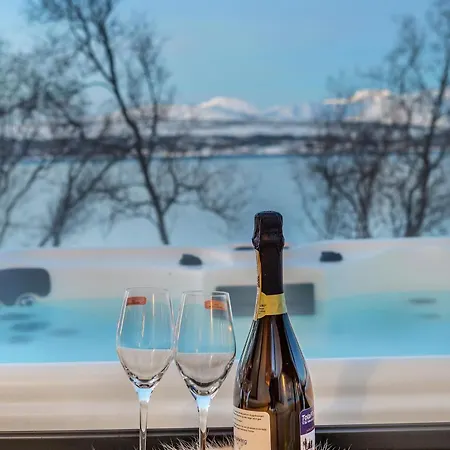 Robukta L Jacuzzi L Sauna L Table Tennis Villa