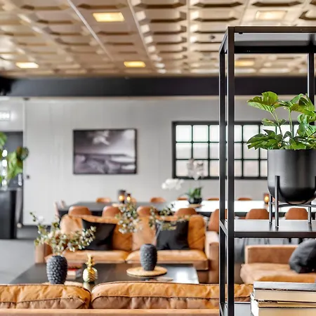 Robukta L Jacuzzi L Sauna L Table Tennis Villa